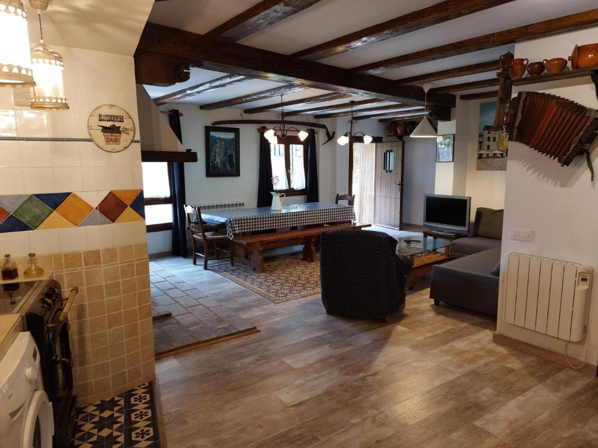 La Cocineta - Zaracatralla Apartment Alquezar